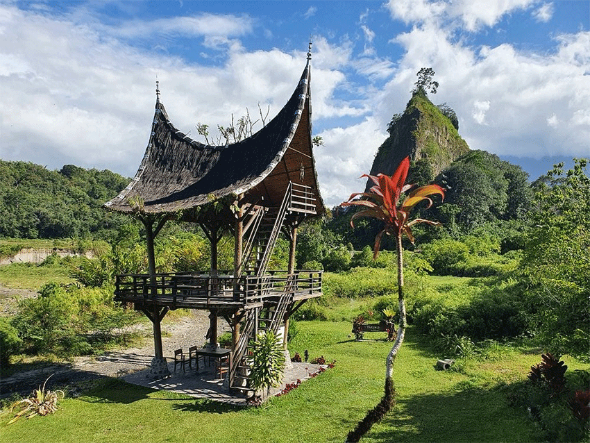 turret café - cita rasa internasional di jantung bukittinggi