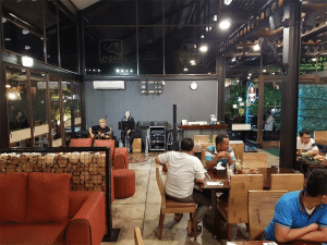 Safari Garden Resto & Cafe - Kuliner Internasional di Jantung Kota Padang
