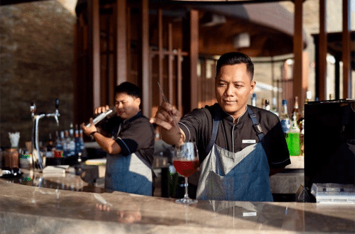 Altitude Rooftop Bar & Lounge - Sunset View & Cocktails di Batam