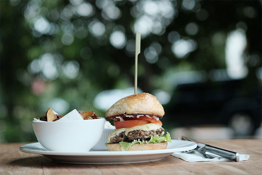 Anchor Cafe & Roastery - Specialty Coffee & Southern Comfort Food di Batam