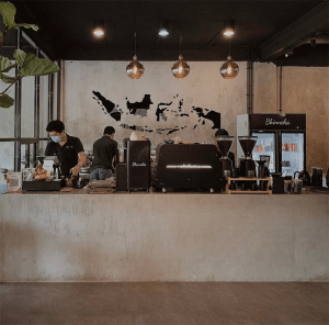 Bhinneka Indonesian Resto & Cafe - Bersatu Lewat Rasa di Batam Center