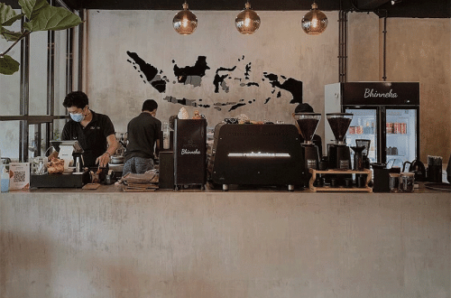 Bhinneka Indonesian Resto & Cafe - Bersatu Lewat Rasa di Batam Center