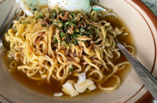 mie koba iskandar - mie khas bangka