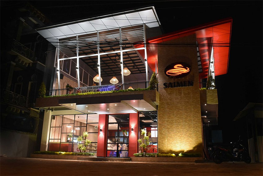 SAIMEN Bakery & Resto - Bakery Legendaris di Bengkulu