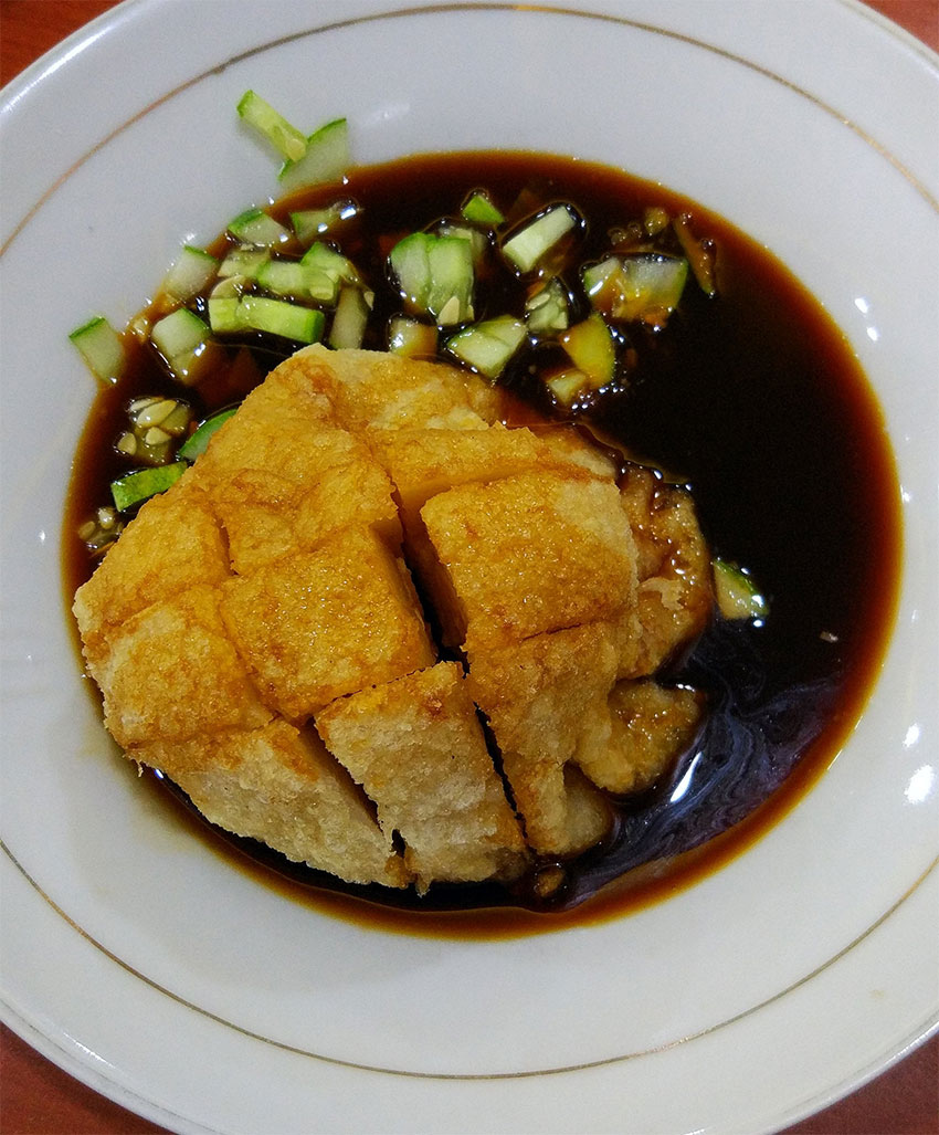 Pempek & Es Kacang Vico - Kuliner Pempek Populer di Depan PIM Palembang
