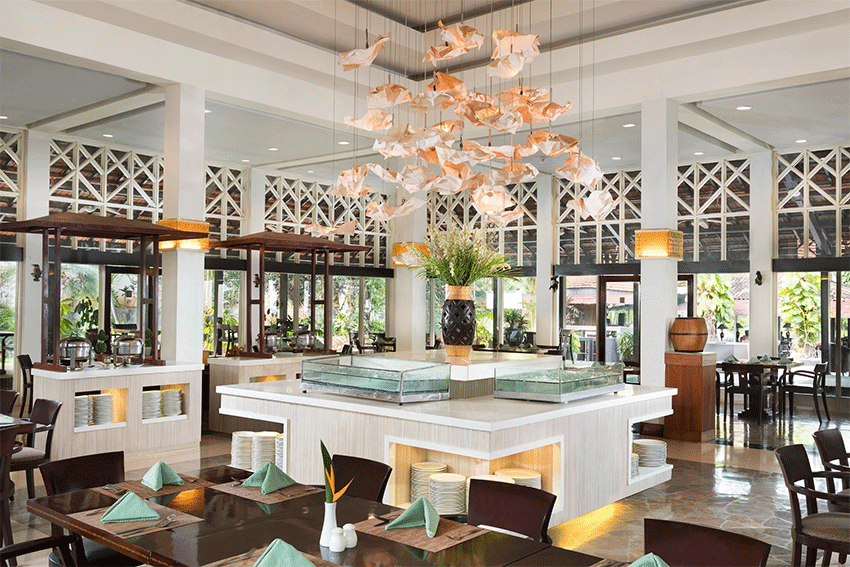 Pandan Wangi - All Day Dining Elegan di Sheraton Lampung